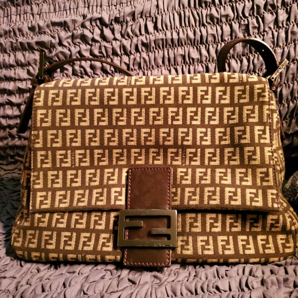 Fendi purse